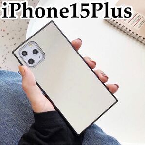 iPhone15Plus ミラー　スクエアケース