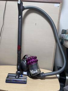 dyson サイクロン式掃除機 DC63 ジャンク