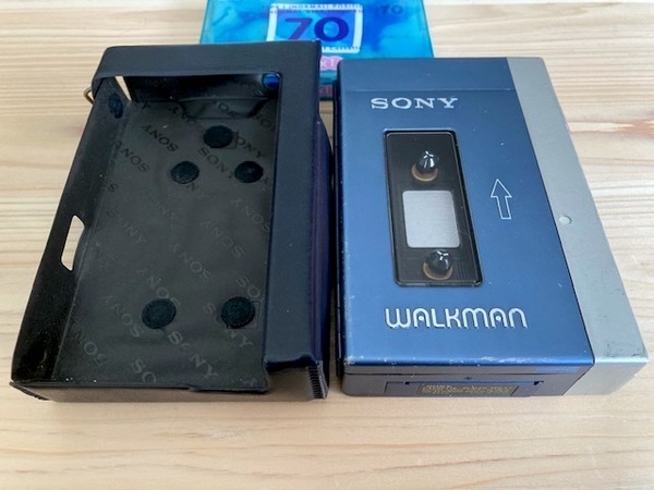 即決【整備済完動品】SONY WALKMAN TPS-L2 初代ウォークマン 高音質調整仕上げ 後期タイプ ケース付