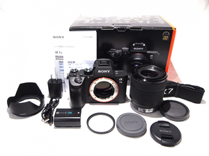 ★新品同様！★SONY ソニー α7 III ILCE-7M3K レンズキット 28-70mm F3.5-5.6 SEL2870 ミラーレス デジタル 一眼レフ 動作確認済 #23-J031