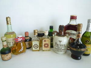 * Mini bottle summarize old sake / not yet . plug Suntory RED GOLD passport Courvoisier etc. brandy whisky liqueur kind *61058 61536 61931