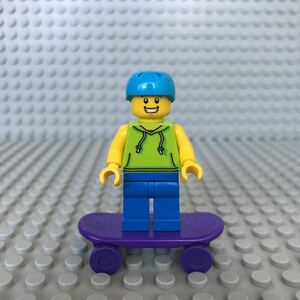（L104）LEGO レゴ ミニフィグ 正規品 フィギュア レゴシティ スケボー 男の子