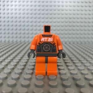 （L208）LEGO レゴ ミニフィグ 正規品 フィギュア トルソー ボディ 体 足