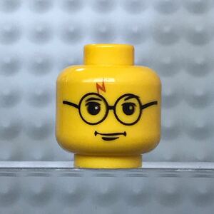 （L330）LEGO レゴ ミニフィグ 正規品 フィギュア 顔 ヘッド 