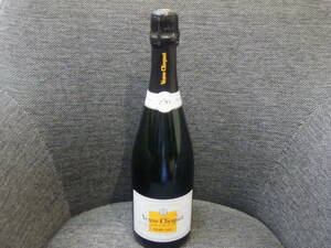 Veuve Clicquot Pansardin White Label Demi-Sec ヴーヴ・クリコ ドゥミ セック ホワイトラベル 750ml 12度