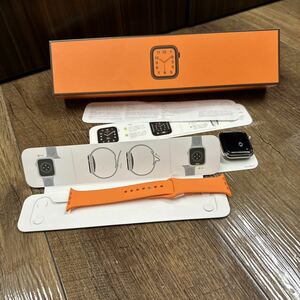 Apple Watch Hermes Series6 44mm GPS+Cellular MJ493J/A シルバーステンレススチールケース/エルメススポーツバンド 本体　中古