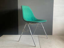 [7661C] Herman Miller Side shell chair FRP スタッキング ベース イームズ Charles Ray Eames ヴィンテージ サイドシェルチェア ナロー_画像1
