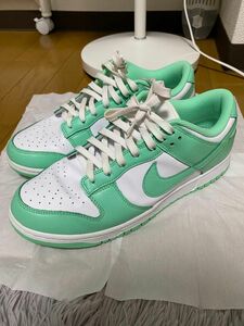 Nike WMNS Dunk Low "Green Glow" NIKE ナイキ スニーカー LOW DUNK