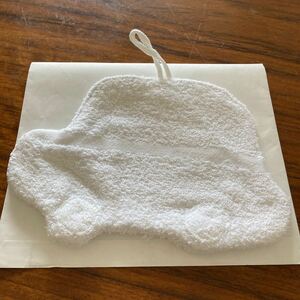 Art hand Auction Handmade cloth ④ Fluffy stuffed animal rag Admission school entrance school calligraphy car kindergarten hand towel preparation school lunch box white towel, Household goods, towel, Hand towel