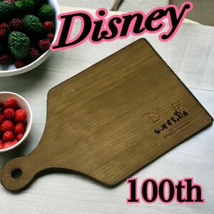 ディズニー　Disney 100 木製プレート　まな板　カッティングボード