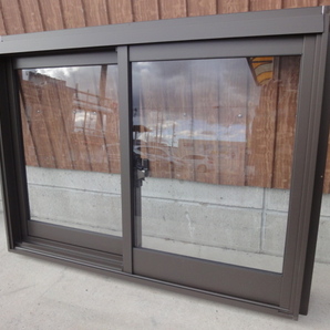 トステム 窓 サッシ アルミ 半外付 W780ｘH570mm 07405 オータムブラウン アトモスⅡ リフォーム 修理 取替え 透明ガラスの画像4
