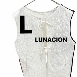 しまむら ベスト フクレハナガラ LUNACION 中白ムジ L