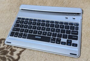 ARTECK ワイヤレスキーボード HB065-2 i-Pad