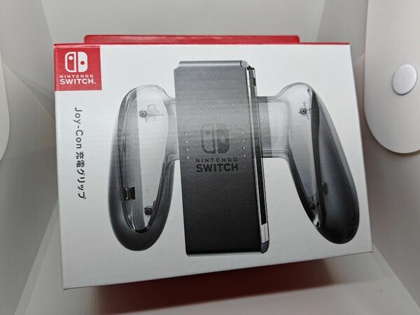 Nintendo Switch Joy-Con 充電グリップ