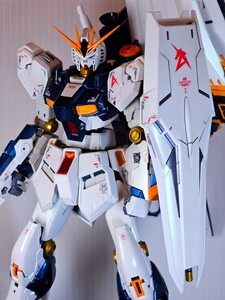 RG νガンダム 塗装済み完成品