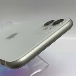 Apple iPhone11 128GB Softbank版SIMフリー バッテリー82％ 残債なし MWM22J/Aの画像3