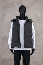 【SAUNTIGER】Down Vest Black_画像1