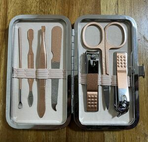  travel supplies nail clippers tongs ear .. etc. grooming kit free shipping 