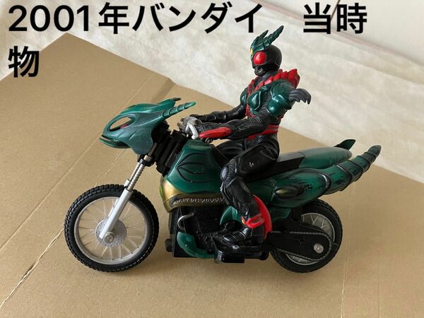 2001年バンダイ　当時物　仮面ライダーアギト ギルスレイダー 仮面ライダー バイク フィギュア ギルスレイダー