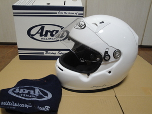 Arai アライ ヘルメットGP-5W 8859 ホワイトLサイズ（59-60㎝）4輪競技用