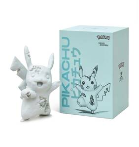  new goods Daniel a- car m× Pokemon Pikachu blue Daniel Arsham / Pikachu work of art sculpture pokeka