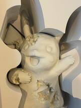 新品 ダニエルアーシャム × ポケモン ピカチュウ 青 Daniel Arsham / Pikachu 美術品 彫刻 ポケカ_画像6