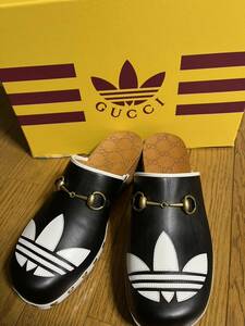 新品　未使用　GUCCI×adidas グッチ　アディダス ロゴレザー グロック ウッド サンダル ブラック　サイズ8 サボ