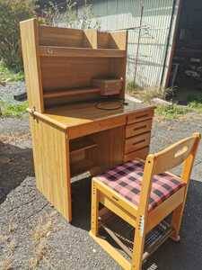  child writing desk 