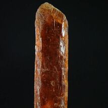 オレンジ カイヤナイト 原石 2.3g サイズ約36mm×5mm×3mm マダガスカル トゥリアラ州産 kgt053 天然石 鉱物 パワーストーン_画像9