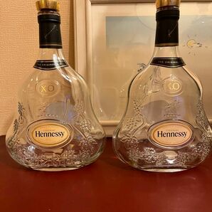 値下げしました。ヘネシーXO コニャック　空瓶　中古品美品２本セット Hennessy