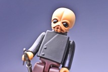 【 STAR WARS キューブリック】s63★CANTINA BAND MEMBER★箱付★SERIES2★スターウォーズ★MEDICOM TOY★KUBRICK★TAKARA TOMY★_画像9