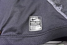 NIKE ナイキ ★ DRI-FIT ノースリーブ コンプレッションシャツ ★ PRO COMBAT ★ XLサイズ ★ バック 迷彩柄風 ★ 使用感有り 中古品 ★_画像6