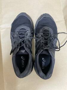 大き目サイズ　ランニングシューズ　アシックス　ASICS　２９ｃｍ　黒　Ｂｌａｃｋ