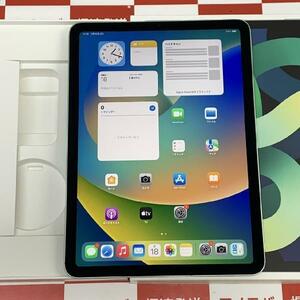 iPad Air 第4世代 64GB docomo版SIMフリー バッテリー85% 新品同様[247193]