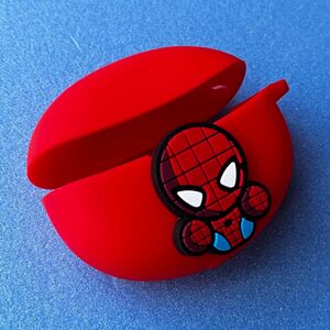 スパイダーマン；【新品】樹脂製イヤホン充電器カバー