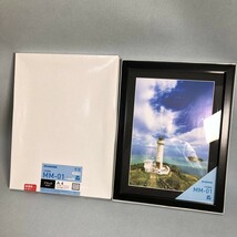 ★未使用品 HAKUBA ハクバ 木製額縁 スタンド付 アクリル MM-01 A4 ブラック 絵画 写真 額縁 アート用品★G00321_画像1