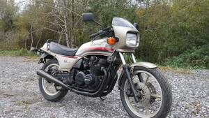 1982年 カワサキ GPZ 550 | Z500 | Z550 | Z400 | CBX550 | CBX400 | CB400F | Z750 | CB750 | GS400 | スズキ | ホンダ