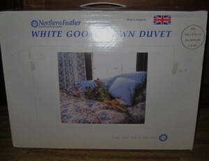 [未使用]Northern Featherノーザンフェザー社 WHITE GOOSE DOWN DUVETホワイトグースダウン 羽毛布団 150×210cm　1.2kg ブルー イギリス製