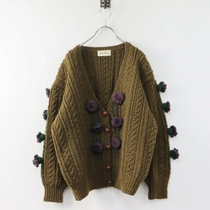  Pink House PINK HOUSE flower motif V neck cable knitted cardigan / khaki wool feather weave ....[2400013779173]