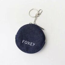 新品未使用 フォクシー FOXEY デニムコインチャーム/ネイビー 小物 ノベルティ【2400013784856】_画像2