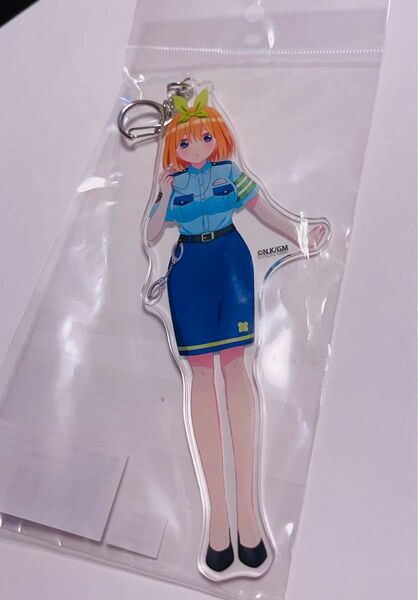 新品　映画　五等分の花嫁Police style　アクリルキーホルダーBIG　中野四葉