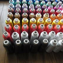 ミシン用 パ－ルヨット刺繍糸 １００本セット 未使用_画像3