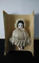 A528　古い ビスクドール スリーピングドール 箱付 アンティークドール サクラビスク 人形 眠り人形 アンティーク_画像1