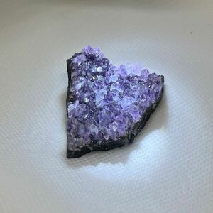 アメジスト原石 天然石 鉱物 結晶 パワーストーン