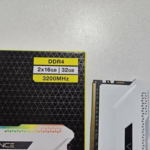 Corsair DDR4-3200MHz VENGANCE RGB PRO SLシリーズ 32GB [16GB×2枚] CMH32GX4M2E3200C16W 動作確認済みの画像2