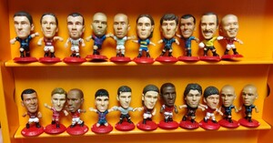 コカ・コーラ　サッカーフィギュアコレクション　2002年　20体プラス１体おまけ