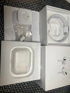 Apple AirPods Pro 第1世代　　アップル エアーポッズ プロ ワイヤレスイヤホン エアポッズ　ジャンク　おまけ