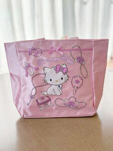 『新品・未使用』Sanrio 可愛いチャーミーキティ　サテンバック　サンリオ　ピンク