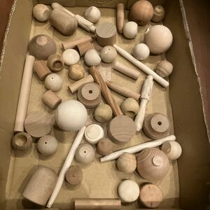積み木　つみき　木のおもちゃ　おもちゃ　ヒノキ　サクラ　白木　遊具　子供　工作　DIY ハンドメイド　木球　タマゴ型　木製品　家