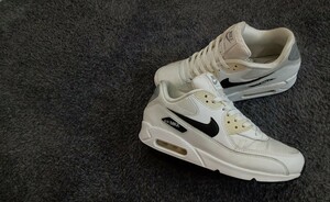 P19【特価/Used/完売モデル】NIKE AIR MAX 90 WHITE-BLACK/Jordan sb force atmos AIRMAX dunk acg supreme 1 2 4 95 97 90 